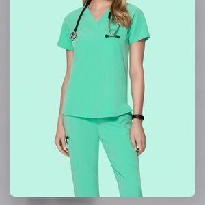 NWT Mandala Sea Glass Scrub Set